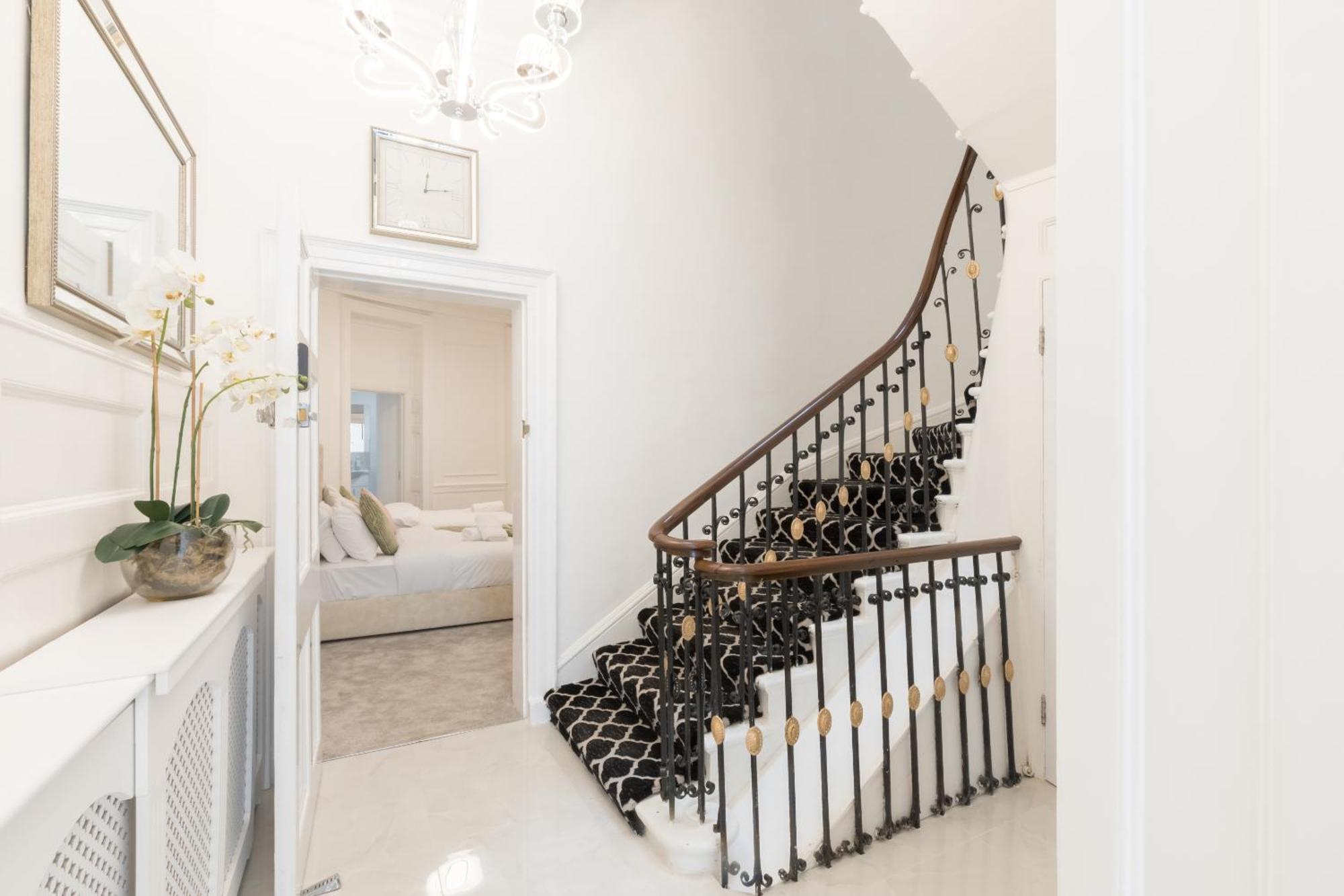 The Chapter - Mayfair Suites London Exteriör bild